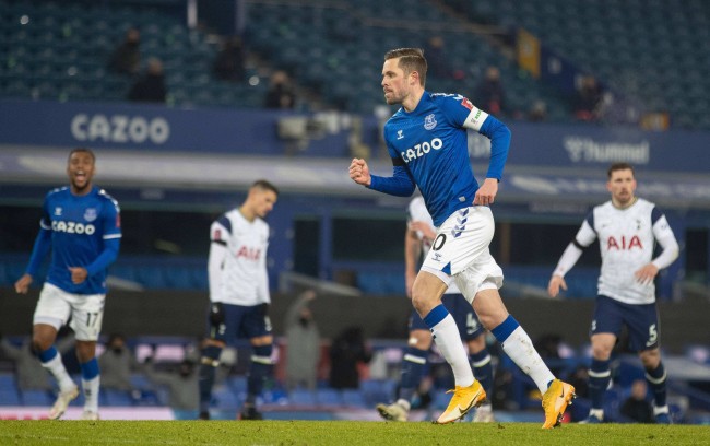 满怀激情地 满怀激情地