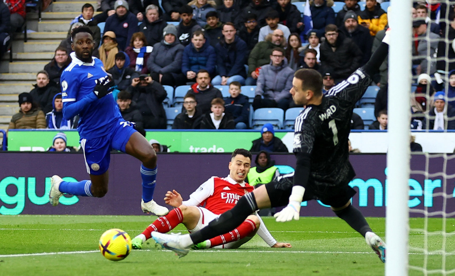 些球员之间 些球员之间